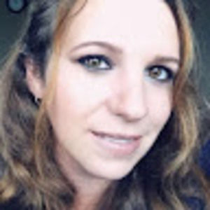 Meet your Posher, Eva